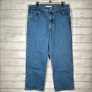 Levis Jeans Womens Size 32x26 Ribcage Straight Ankle Button Fly Stretch Denim